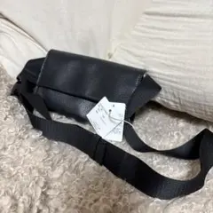 ear papillonner 本革ミニワイドテープショルダーバッグ