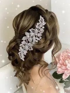 ☆新品☆ ヘッドドレス　ラインストーン　結婚式　パーティ