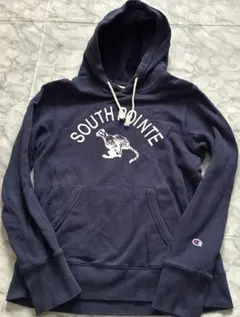 Champion SOUTH POINTE カレッジロゴ スウェットパーカー