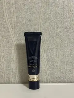 クレドポーボーテ　タンクレームエクラn オークル10