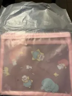 リトルツインスターズ　キキララ　メッシュポーチ　サンリオ