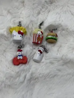 ハローキティ アメリカンデザイン めじるしアクセサリー