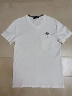 FRED PERRY フレッドペリー Vネック 半袖 Tシャツ ホワイト S