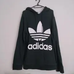 パーカー　アディダス