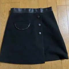 細見えミニスカート♡
