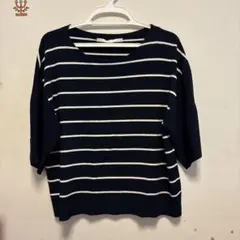 【美品】自由区　ボーダー半袖カットソーのサムネイル