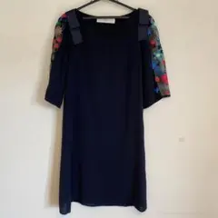 tococo 刺繍入りネイビードレス