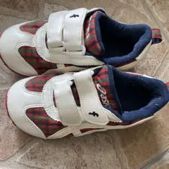 ファミリア　asics スニーカー