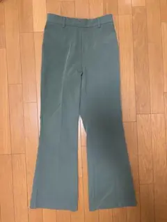 【フレアパンツ】センタープレス BASQUE magentaフレアパンツ