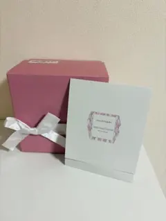 JILLSTUARTピンク ギフトボックス