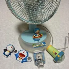 レトロ　ドラえもん　扇風機　DORAEMON 卓上扇風機 フィギュア付きのサムネイル