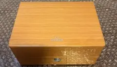 OMEGA 時計ケース 木製のサムネイル