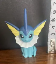 ソフビフィギュア　シャワーズ　ポケモン