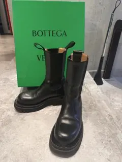 2025年最新】Bottega Veneta 素材：本革 サイドゴアブーツの人気