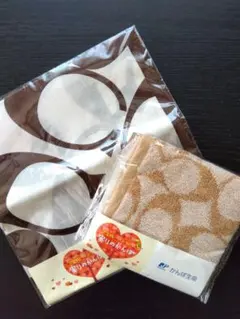 【新品未使用】【COACH】 オリジナルハンカチ＆タオルハンカチ　2枚セット