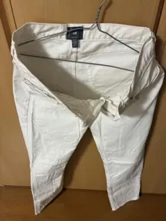 H&M ホワイト チノパン