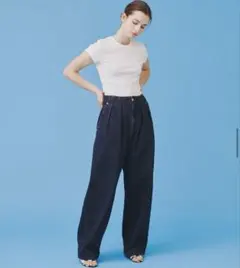 辻元舞 I'm in バックベルトワイドジーンズ Mサイズネイビー - メルカリ