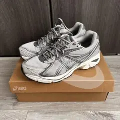 ASICS gelnyc 28cm BLACK/CLAY GREY 初期カラー - メルカリ