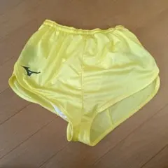 Mizuno イエロー　陸上用ショートパンツ　Women's L