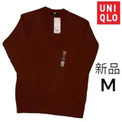 新品　タグ付け　ユニクロ　UNIQLO V ネック　セーター　M サイズ