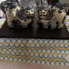 陶器製 シーサー置物 ペア　魔除けに　台付き