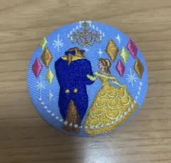 美女と野獣 刺繍缶バッジ　ディズニー