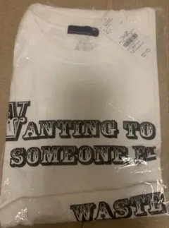 ホワイト プリント 白　Tシャツ S 未使用