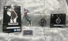 ツイステ 一番くじ D賞アクスタ ケイト ＆E賞キーホルダー トレイ