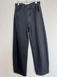 UNIQLO バギーカーブジーンズ　ダークグレー　サイズ25