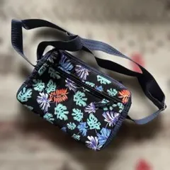 Item thumbnail for item 76a80f5d-36a6-453f-b4c7-85a0394c1201