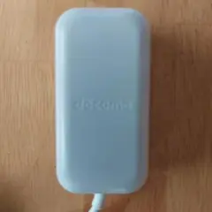 docomo充電器　一個