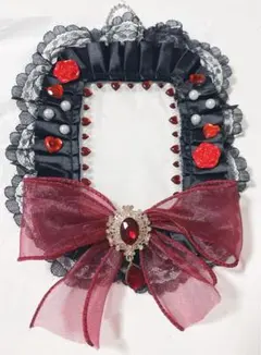 B8 硬質ケースデコ トレカケース レースデコ 赤 黒