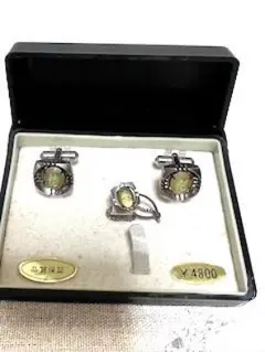 高級品タイピン カフスボタン ピンネクタイ セット グリーン ストーン