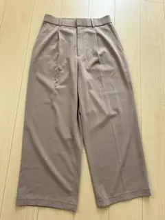 ユニクロ　タックワイドパンツ　Lサイズ