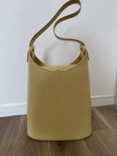 LOUIS VUITTON モノグラムグラデーション⬛︎ニットセーター 