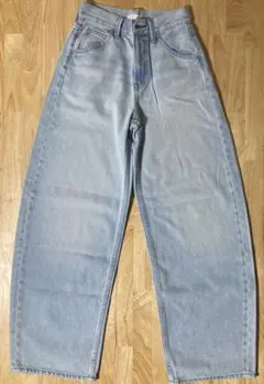 UNIQLO バギーカーブジーンズ(62.BLUE) 22サイズ•標準丈•男女