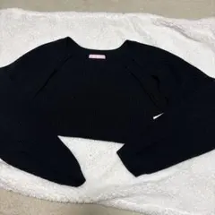 W♥C ブラック ショート丈ニット