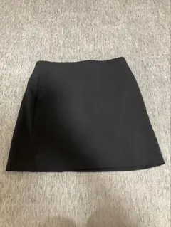 UNIQLO ミニスカート ブラック XSのサムネイル