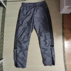 アディダス　裏起毛ジャージ　グレー