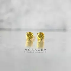 ダイヤモンドを超えたファイアを誇る＊神スフェーンの3mmひと粒ピアス 7月誕生石