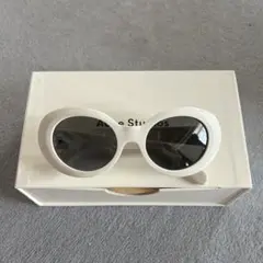 Acne Studios サングラス ホワイトのサムネイル