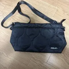 milkfedブラックキルティングショルダーバッグ