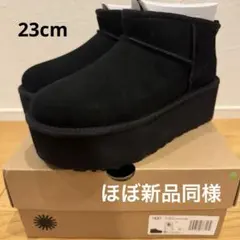 UGG クラッシック ウルトラ ミニ プラットフォーム 23cm
