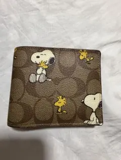 スヌーピー 二つ折り財布
