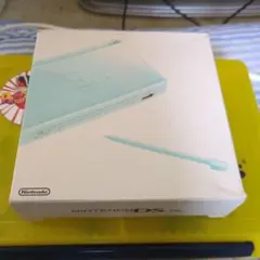 Nintendo DS Lite ミントグリーン 本体　ソフトおまけ