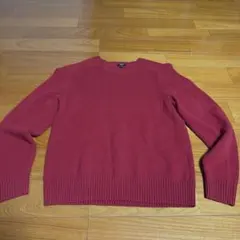 UNIQLO 赤色 Mサイズ ラムクルーネックセーター