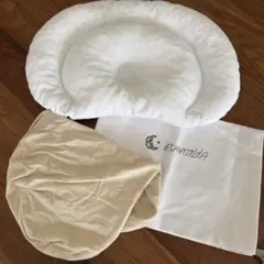 Esmeralda パーソナルムーブベビー枕　カバー付