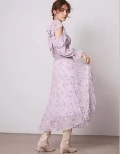 SNIDEL ウエストリブフレアスリーブプリーツワンピース　腹巻きワンピース