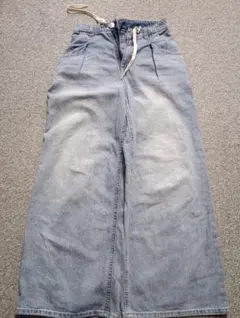 ワイドデニムパンツ ライトブルー Mサイズのサムネイル