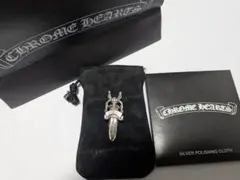 正規品　CHROME HEARTS ダガーヘアバンド　クリーナー付きのサムネイル